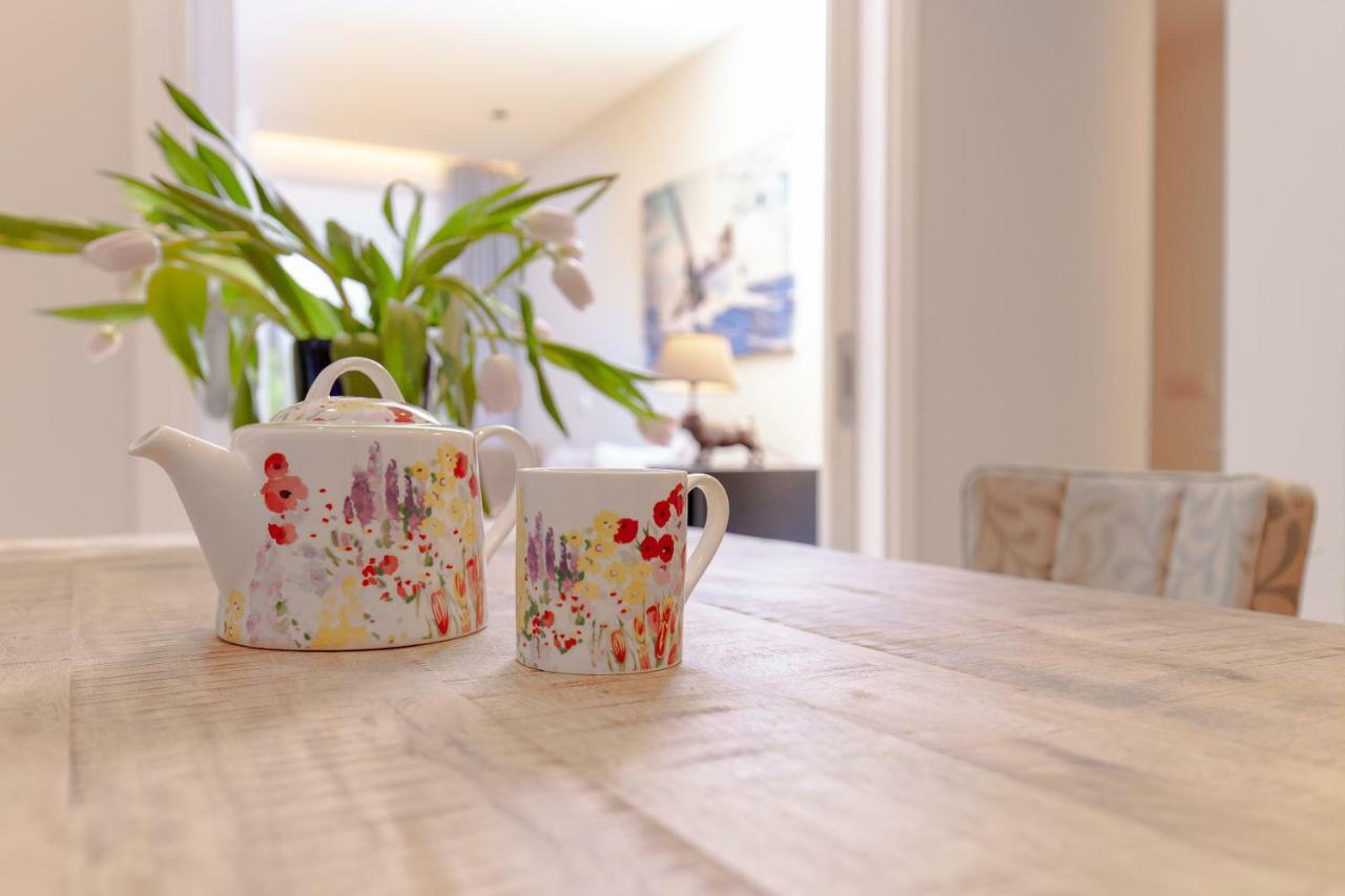 Sweet Suite Flora In Vouliagmeni Atina Dış mekan fotoğraf