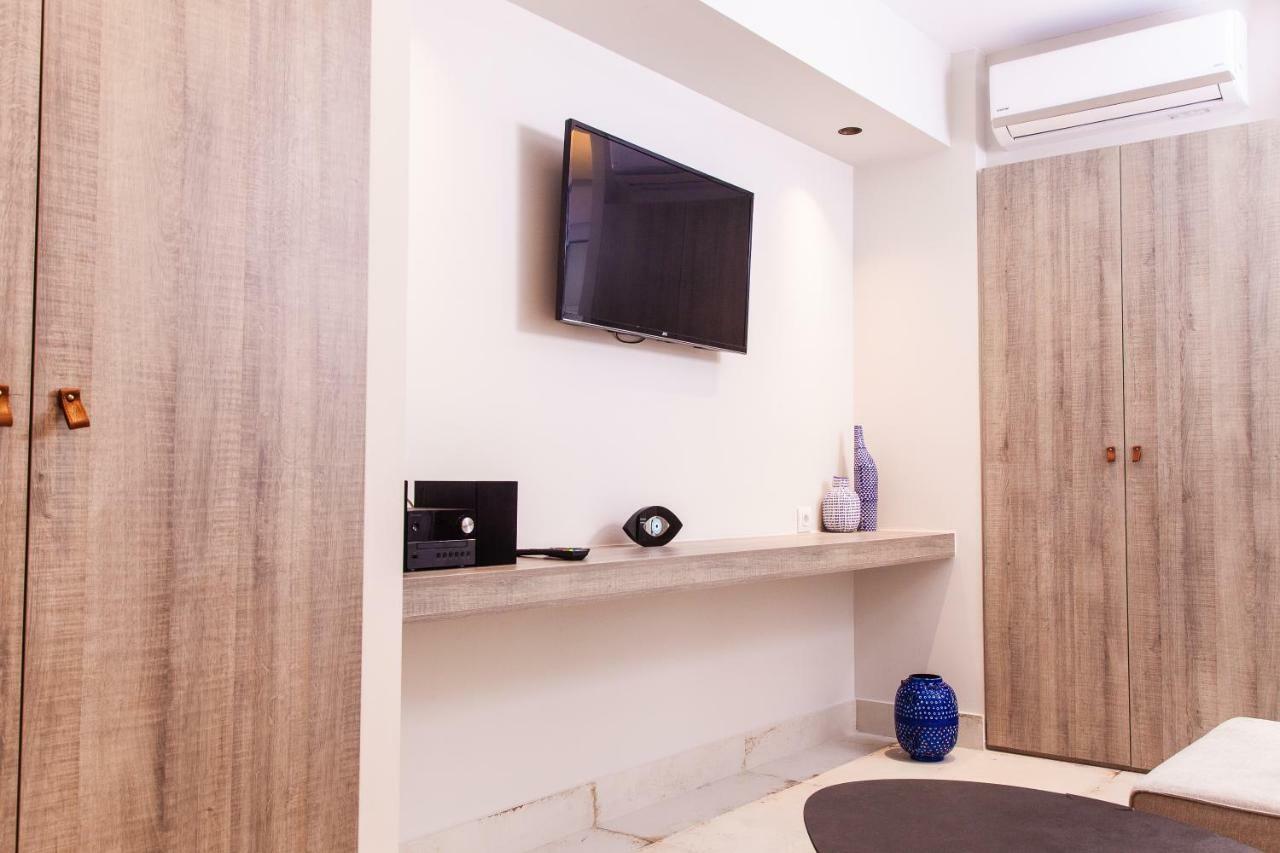 Sweet Suite Flora In Vouliagmeni Atina Dış mekan fotoğraf