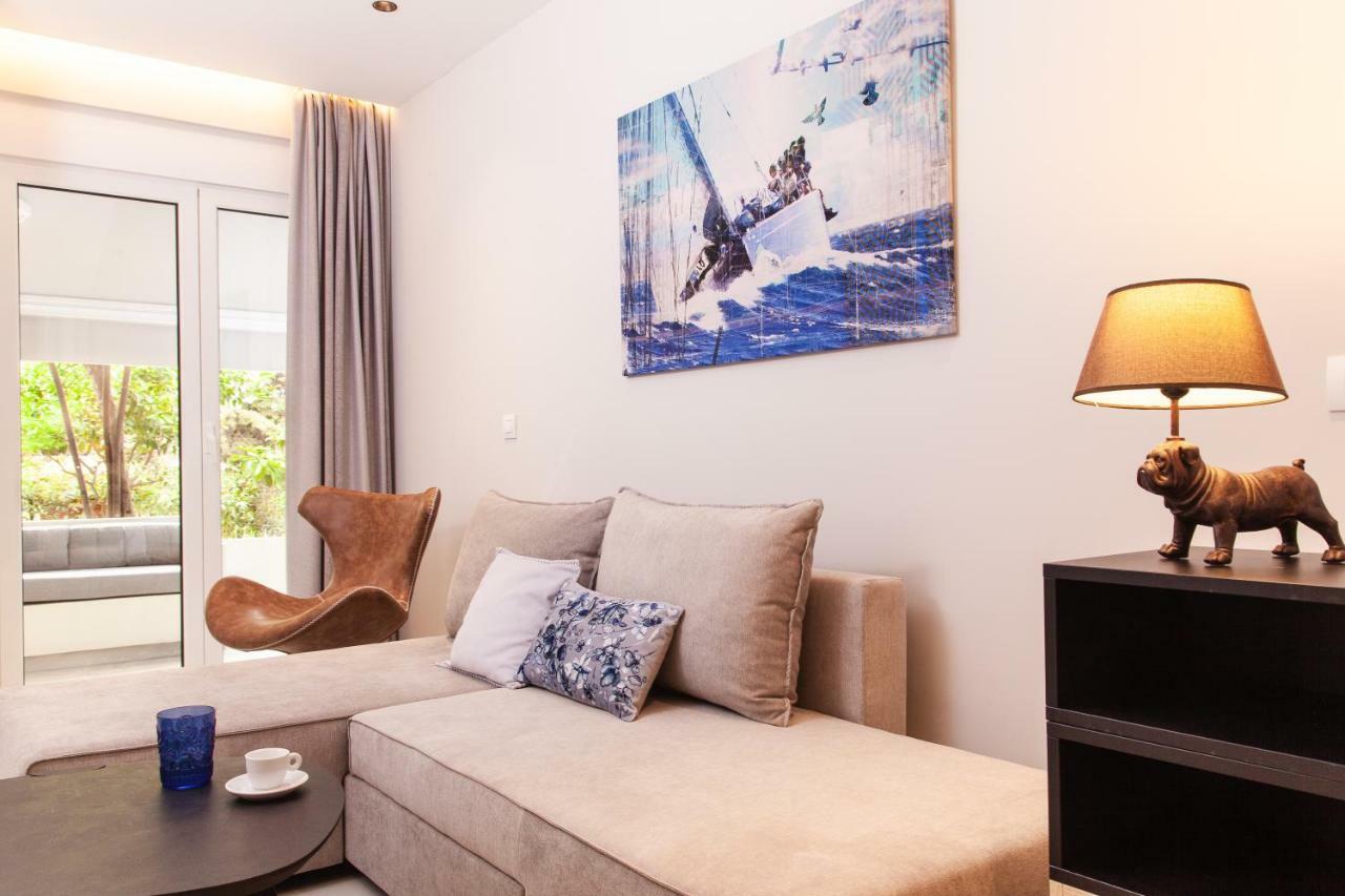 Sweet Suite Flora In Vouliagmeni Atina Dış mekan fotoğraf