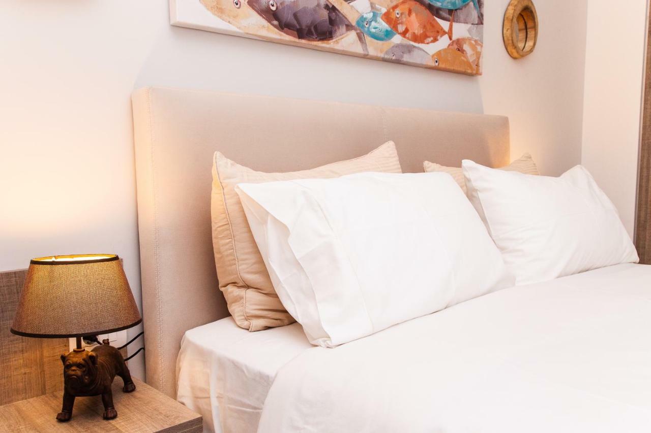 Sweet Suite Flora In Vouliagmeni Atina Dış mekan fotoğraf